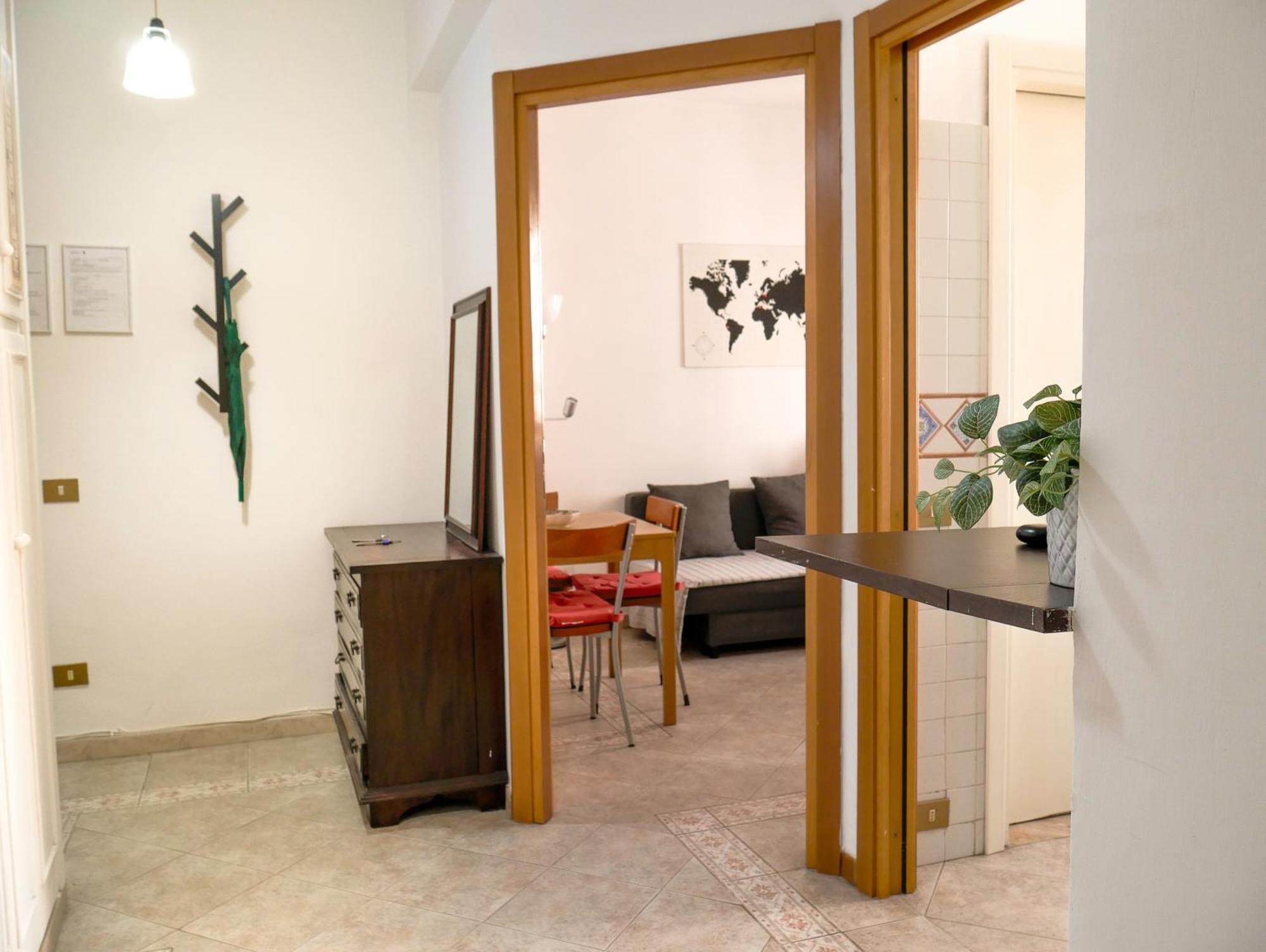 Modern 1 Bedroom Near Metro Roma Esterno foto