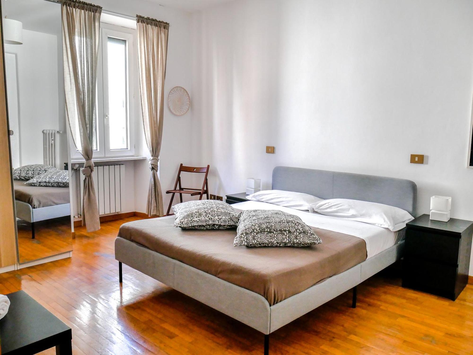 Modern 1 Bedroom Near Metro Roma Esterno foto